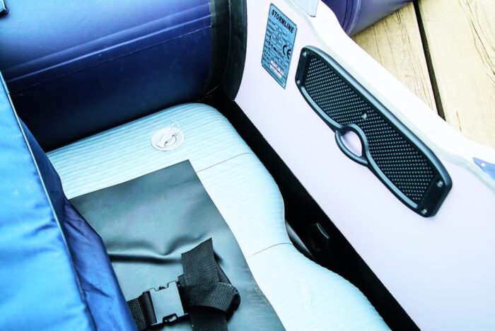 163298d19c86dda9a274543e5d05a28e Лодка ПВХ STORMLINE AirDeck Extra 400 (2022)
