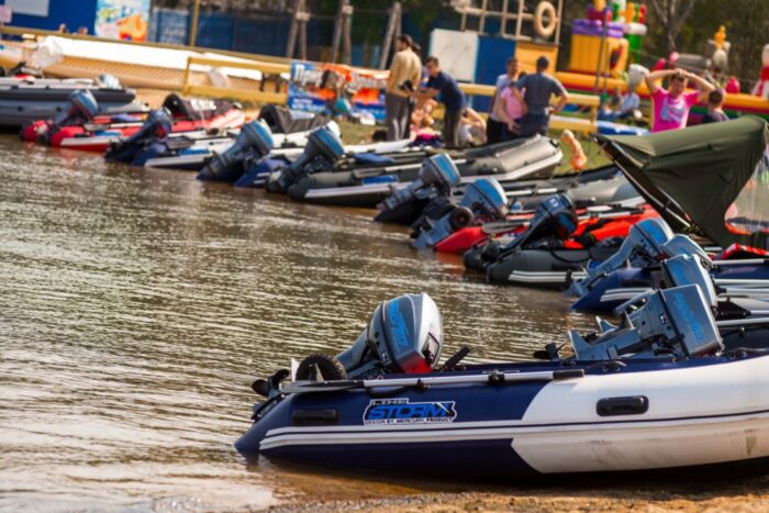 660a04c0940381b99e3b80dca7c544f1-1 Лодка ПВХ STORMLINE Adventure Standard 400