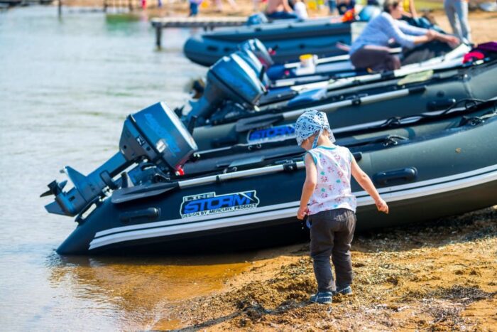 Лодка ПВХ STORMLINE Adventure Standard Aluminium 430 (2022)